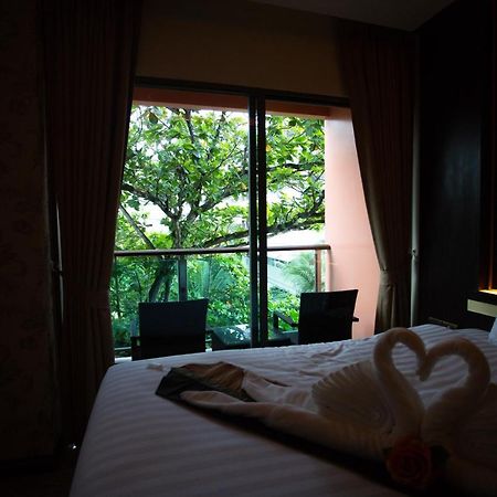 Bab Alhara Hotel Patong Bagian luar foto