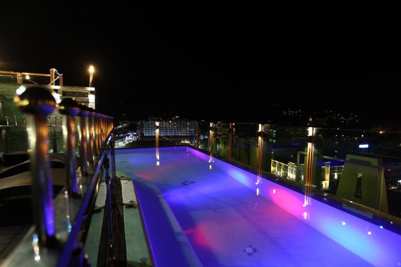 Bab Alhara Hotel Patong Bagian luar foto