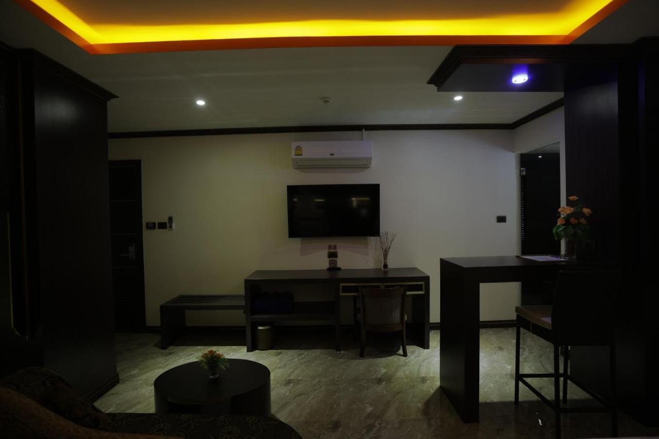 Bab Alhara Hotel Patong Bagian luar foto