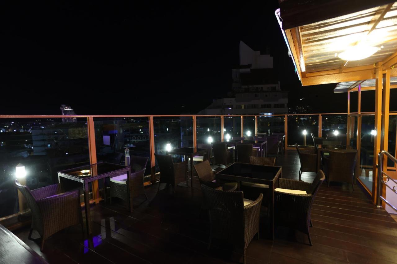 Bab Alhara Hotel Patong Bagian luar foto