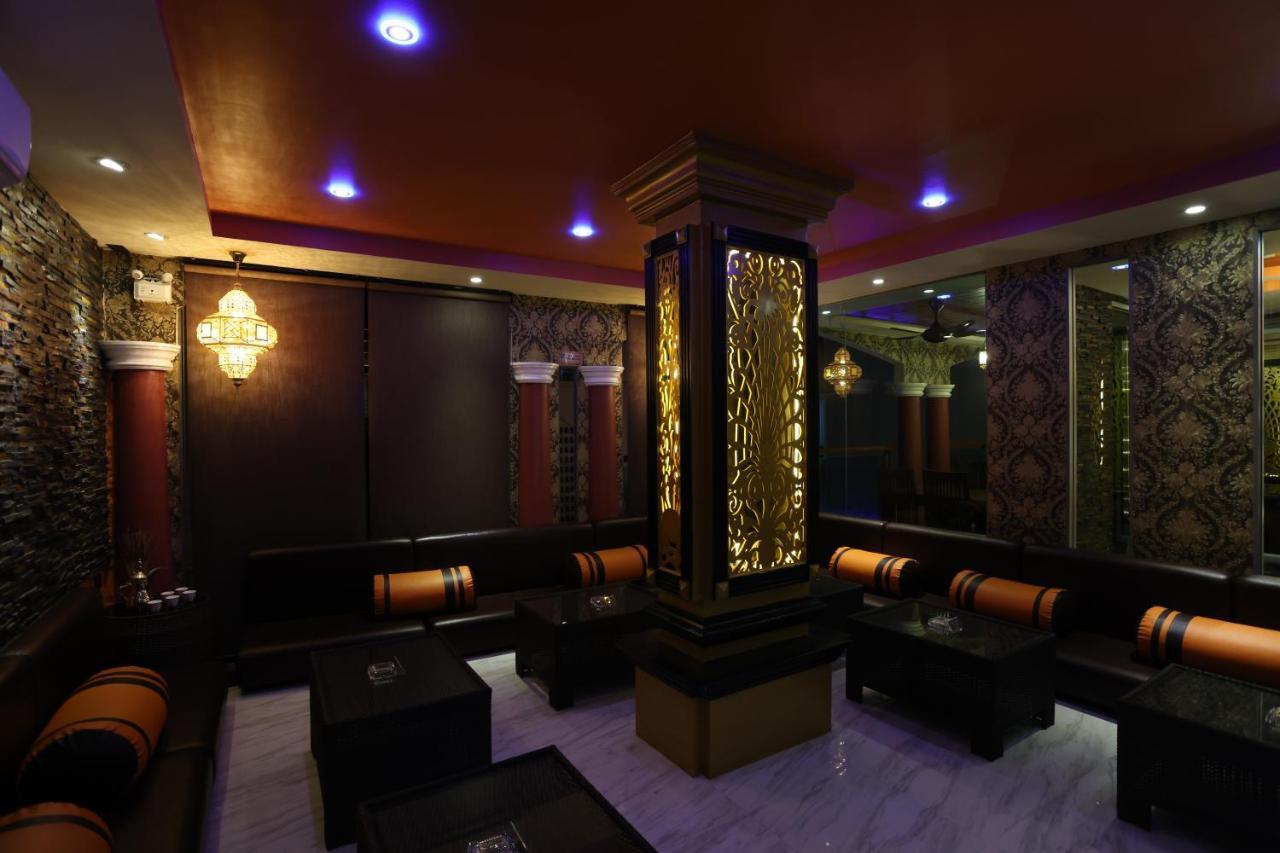 Bab Alhara Hotel Patong Bagian luar foto